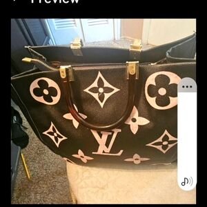 Beautiful handbag scarf and strap